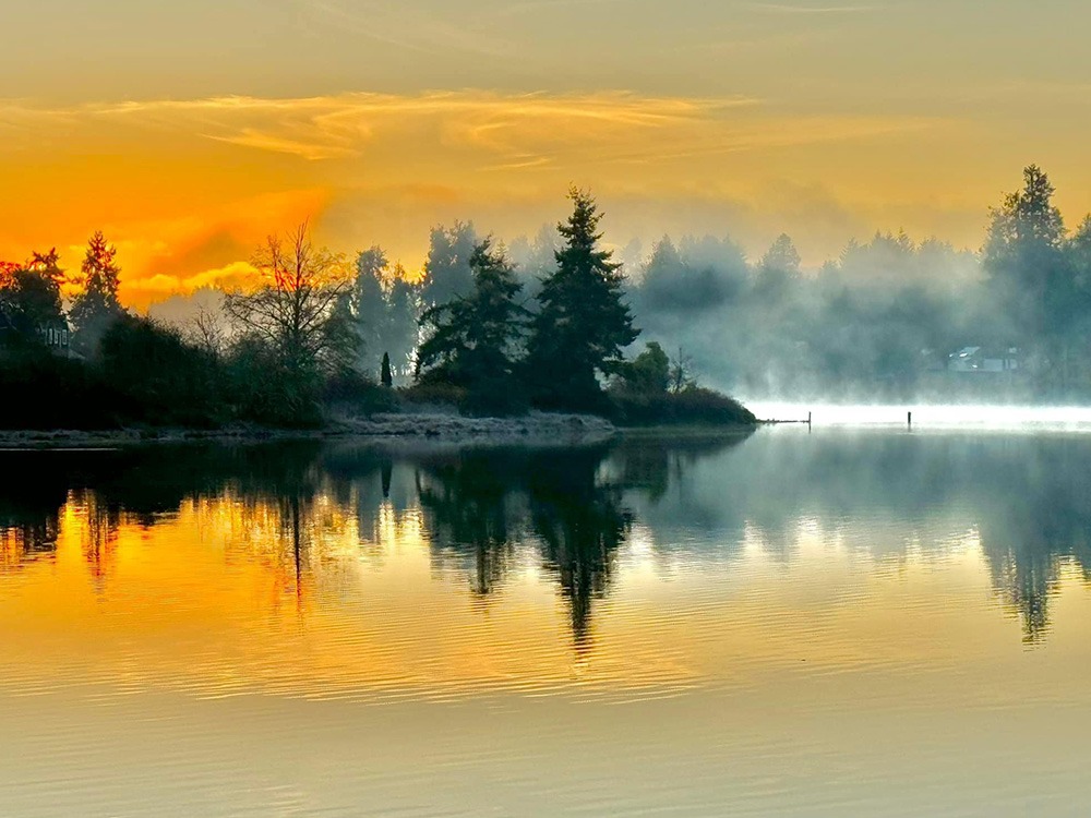 water-and-light-with-some-land, orange sunrise